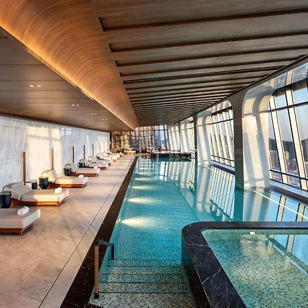 Four Seasons Hotel Далянь Екстер'єр фото